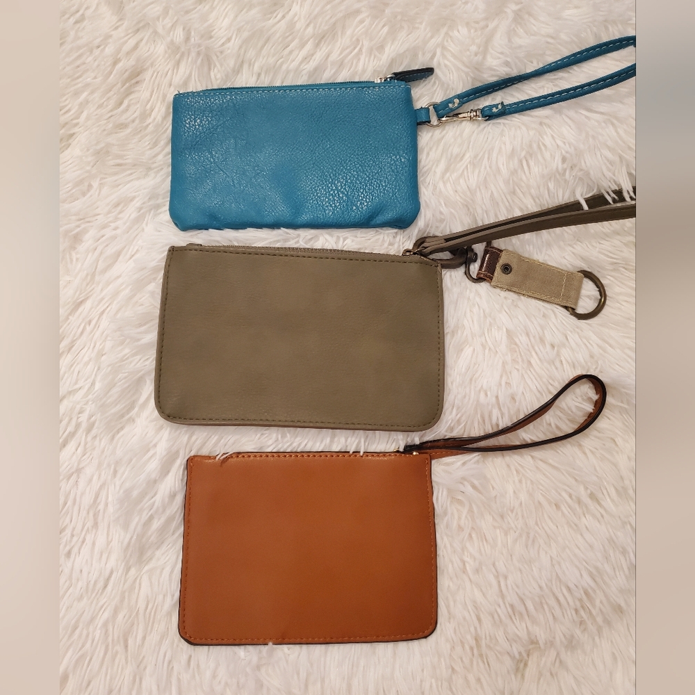 Bundle 3 Wristlets - Picture 4 of 4